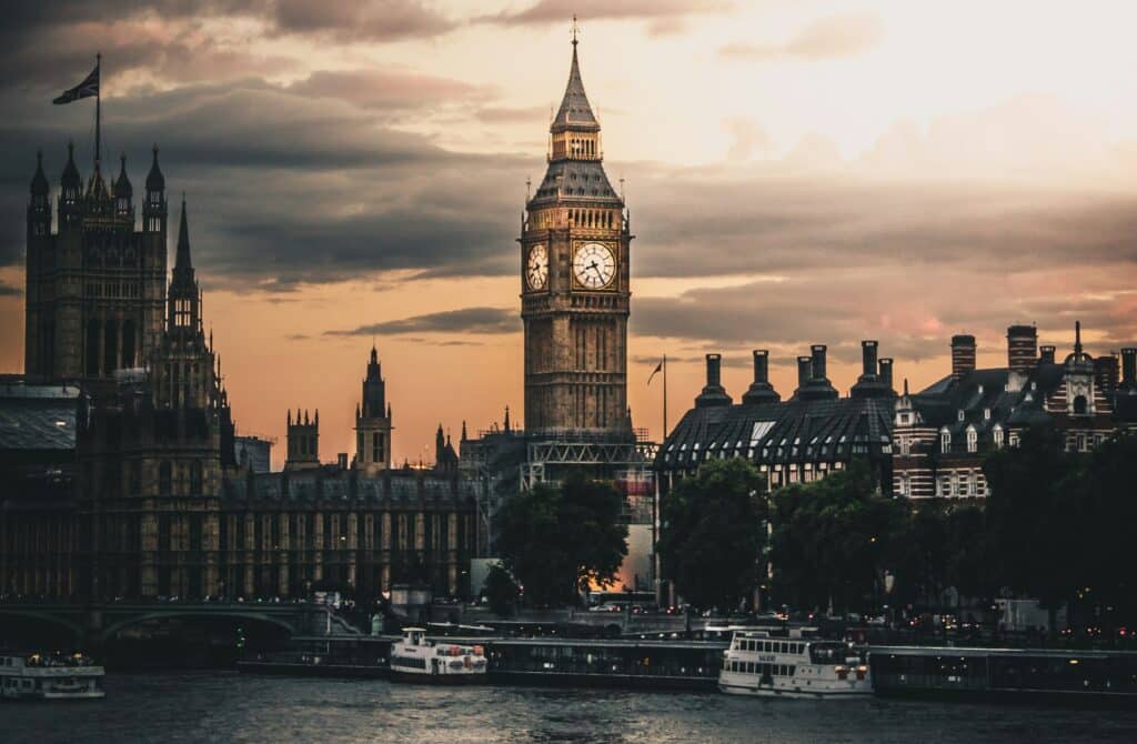 Moving to London – city skyline view