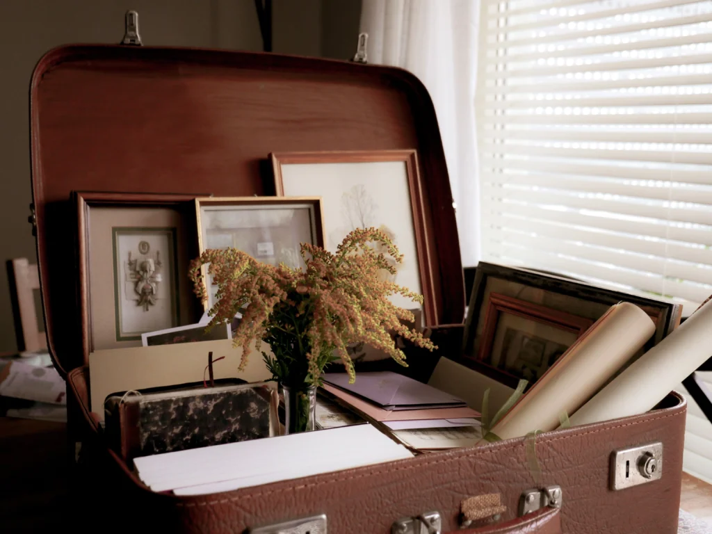 Declutter