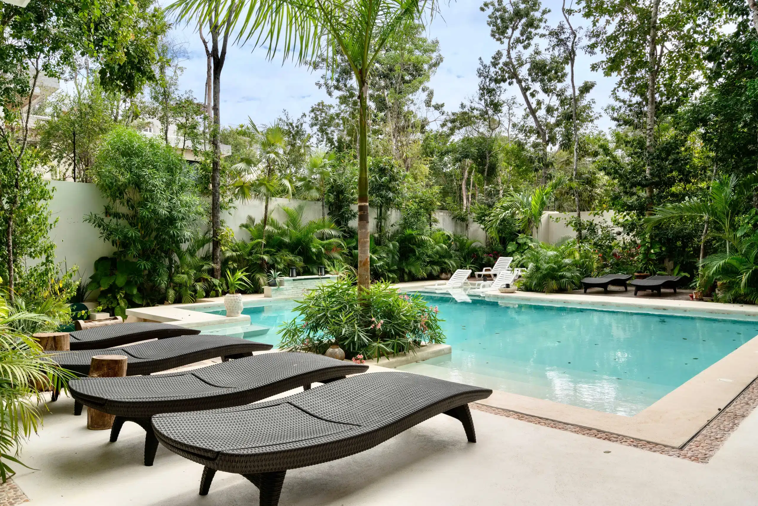 Loungers